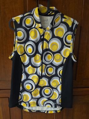 Terry Women's Sleeveless Zip-Front Bike Jersey. Great for Triathlons and Cycling